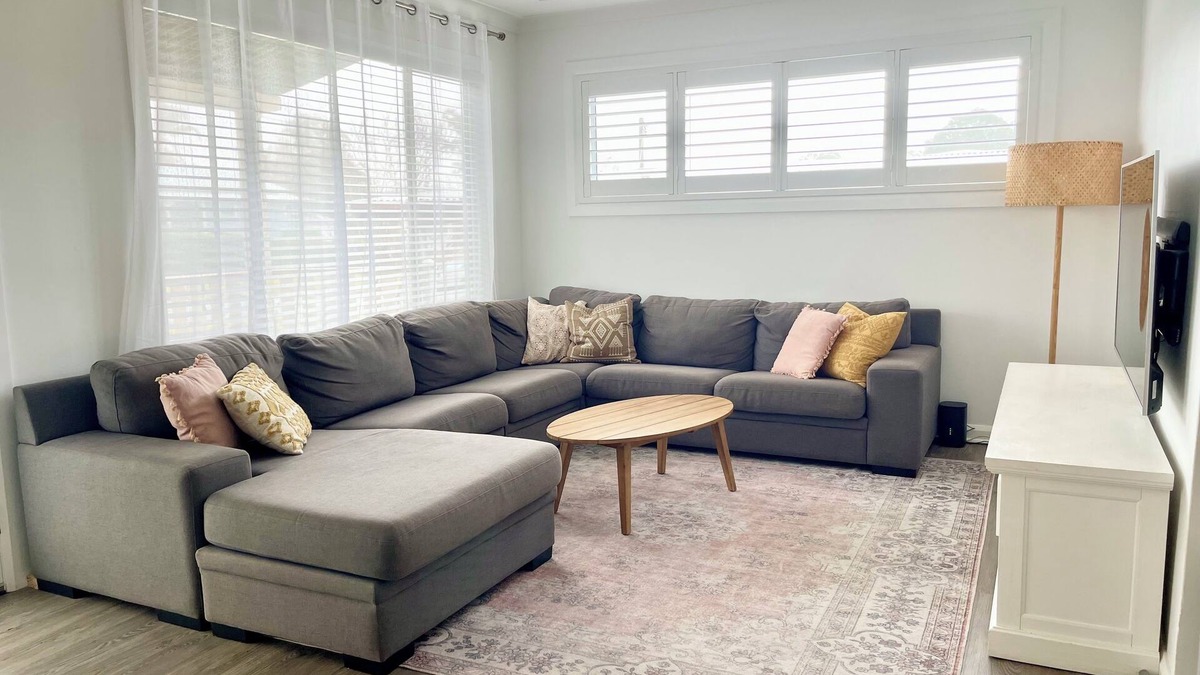 Charlestown House | The Cozy Cottage - Charming Coastal Getaway in Charlestown