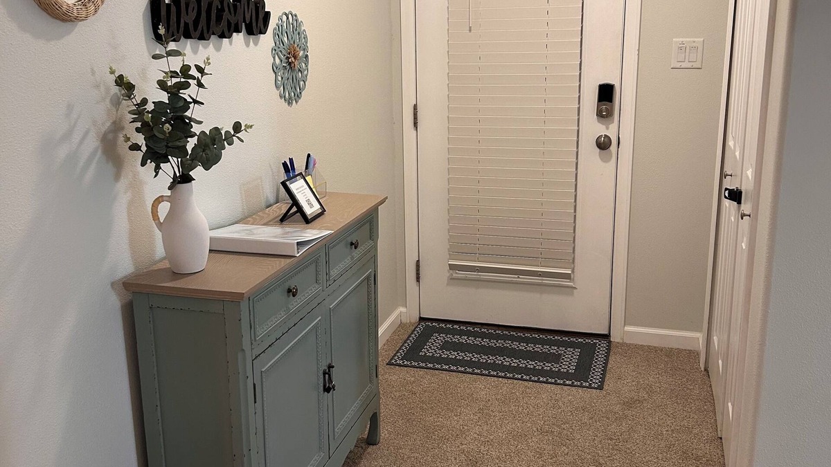 Pueblo Apartment | The Cozy Den