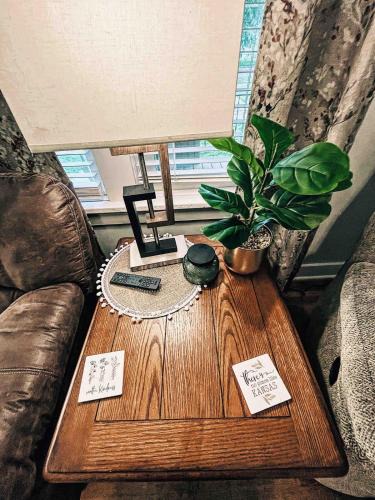 Hutchinson Villa | The Crescent House