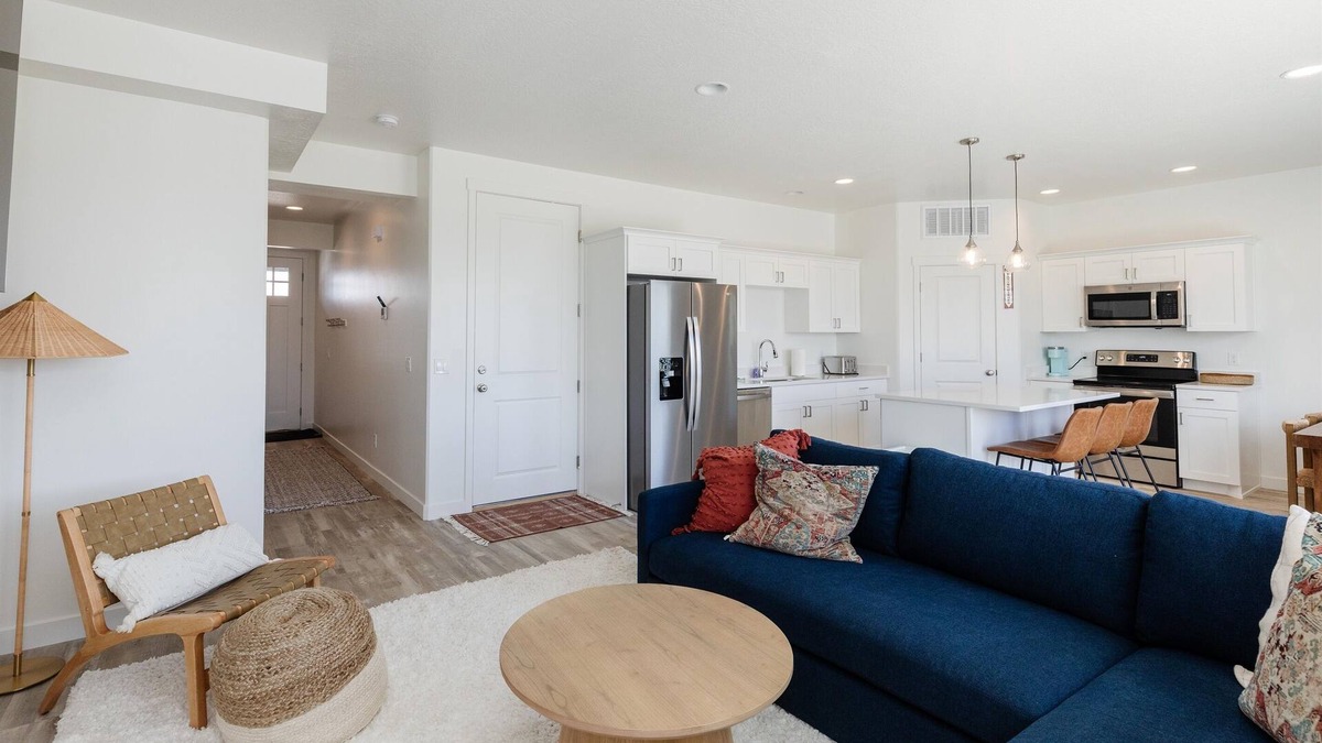 Garden City House | The Cubhouse | 3 Bedroom 2.5 Bath | Free Boat Parking