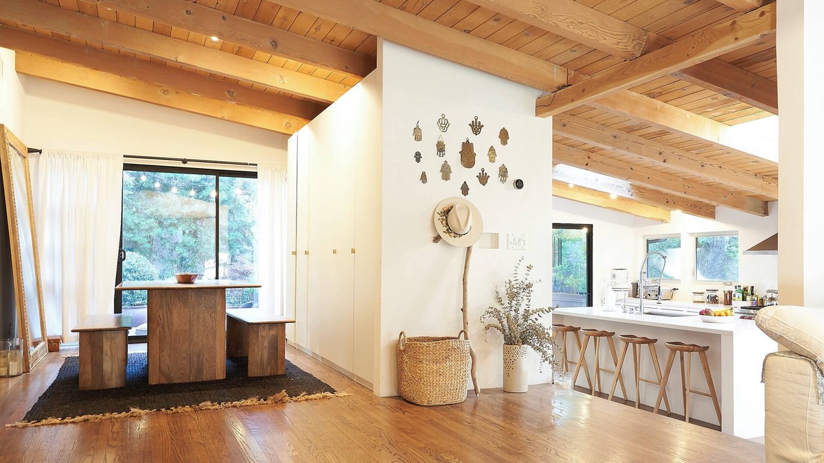 Hollywood Hills West House | The Deck House of Laurel Canyon