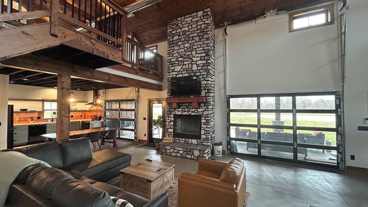 Granville House | The Deerfield Farms Home