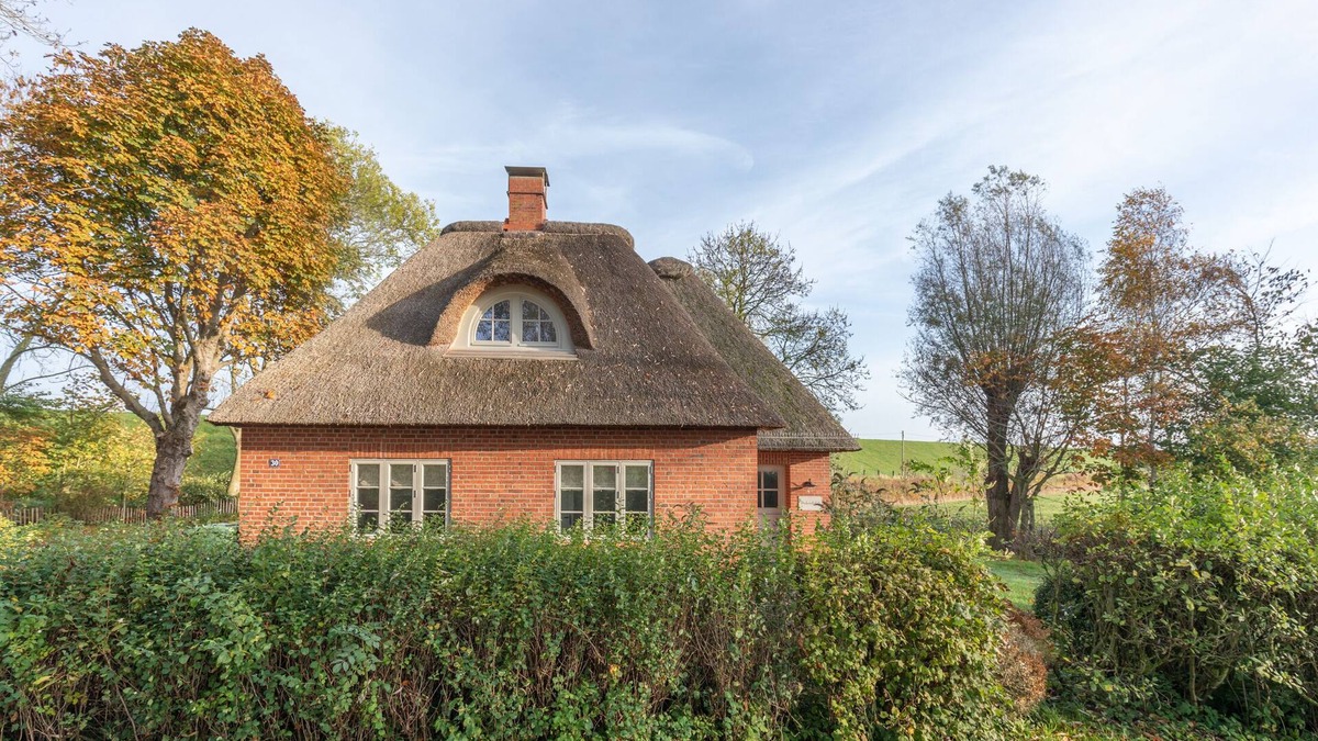 Tetenbull House | The Deichwärterkarte vacation home in Tetenbüll for up to 4 people