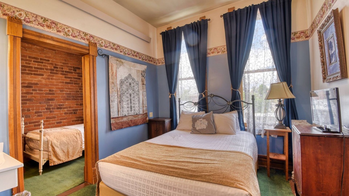 Leadville Hotel | The Delaware Hotel