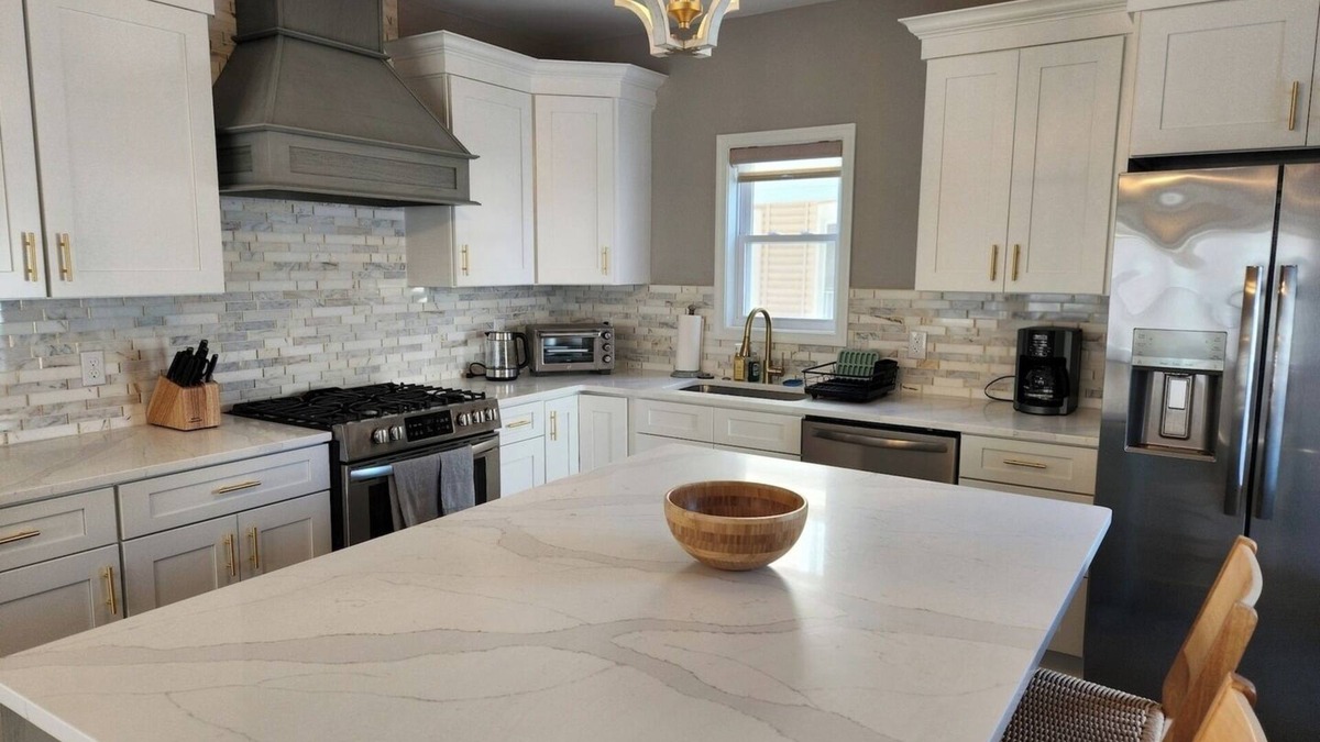 Atlantic City House | The Devon AC-Near Casinos, Beach and Boardwalk