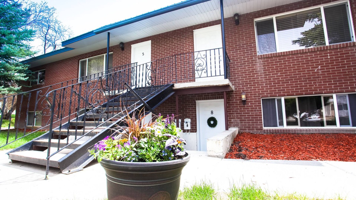 Rexburg Apartment | The diamond in Kingston is