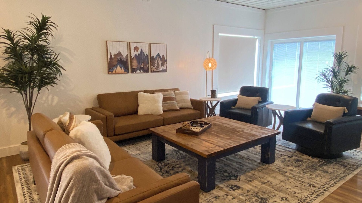 Crosslake House | The Dojo-Kick back and relax!