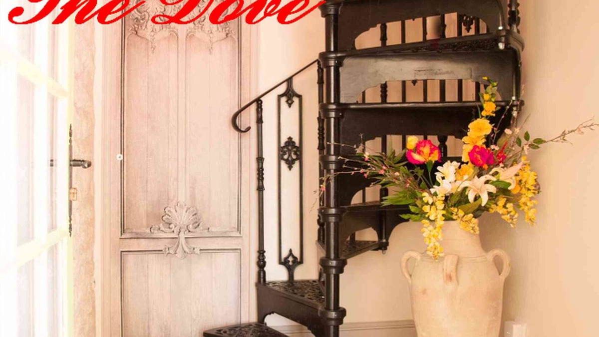 Civray-de-Touraine House | The DOVE 2 bedroom house at our "Songbird Sanctuary" near Chateau Chenonceau