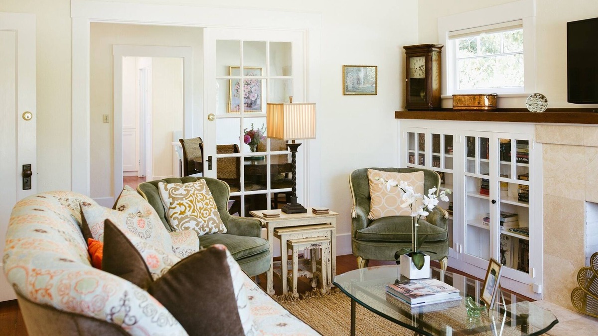 Downtown House | The Down Town House - Charming Bungalow In San Luis Obispo - Private parking!