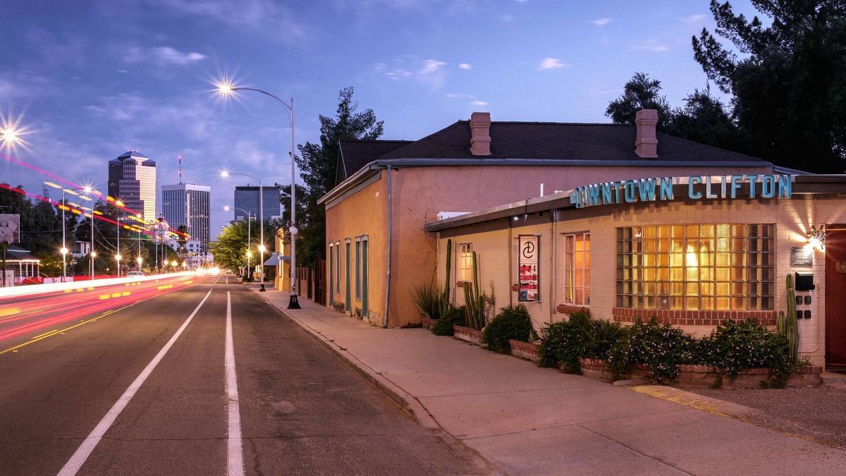 Barrio Viejo Hotel | The Downtown Clifton Hotel Tucson
