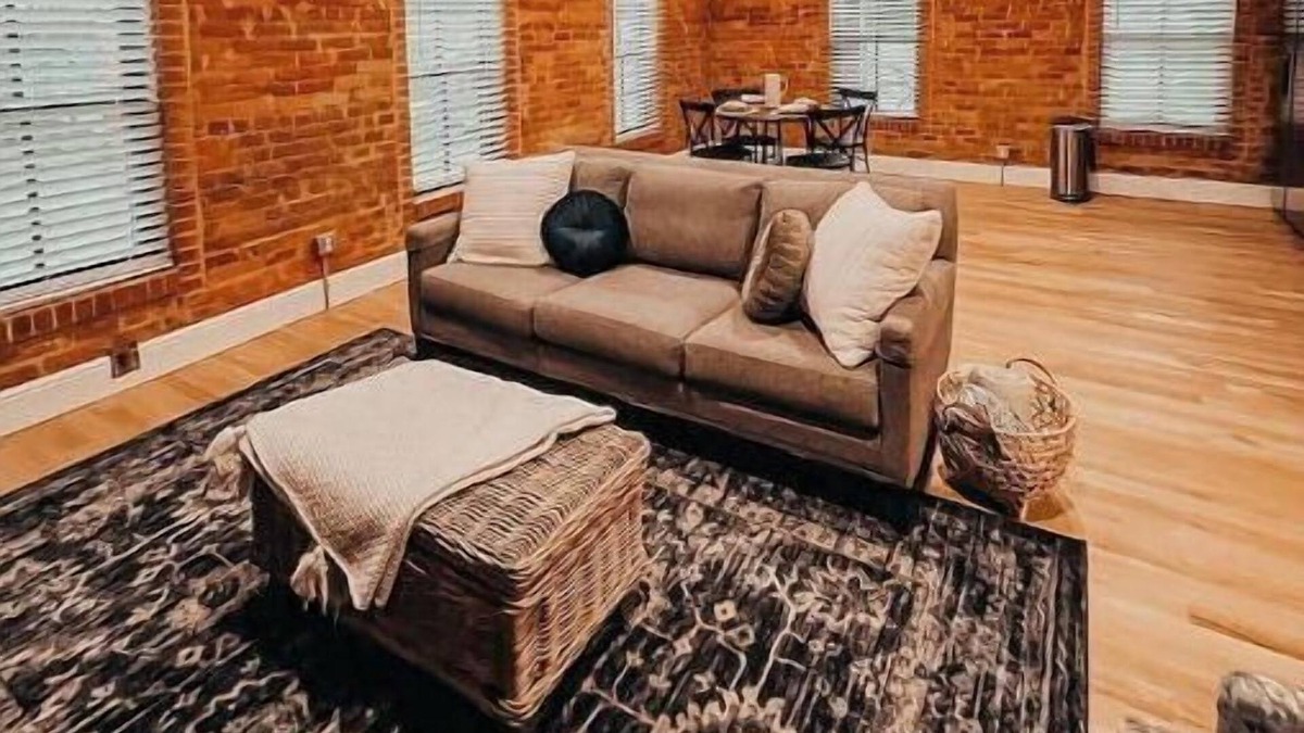 Ennis Apartment | The Downtown Ennis Loft