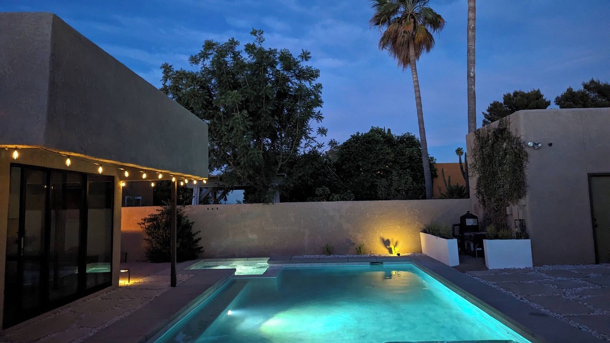 Miramonte House | The Drachman - Heated Pool & Hot Tub, Spacious Retreat, UofA