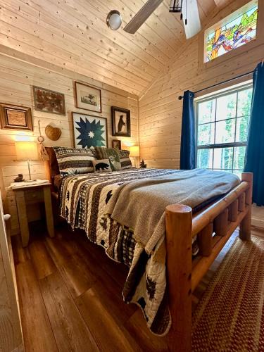 Cosby Villa | The Drake Cabin in The Forest