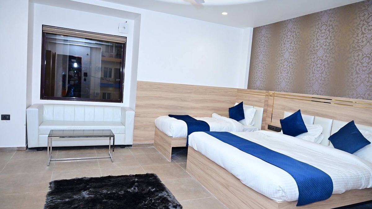 Knowledge Park III Hotel | The Dwelling inn