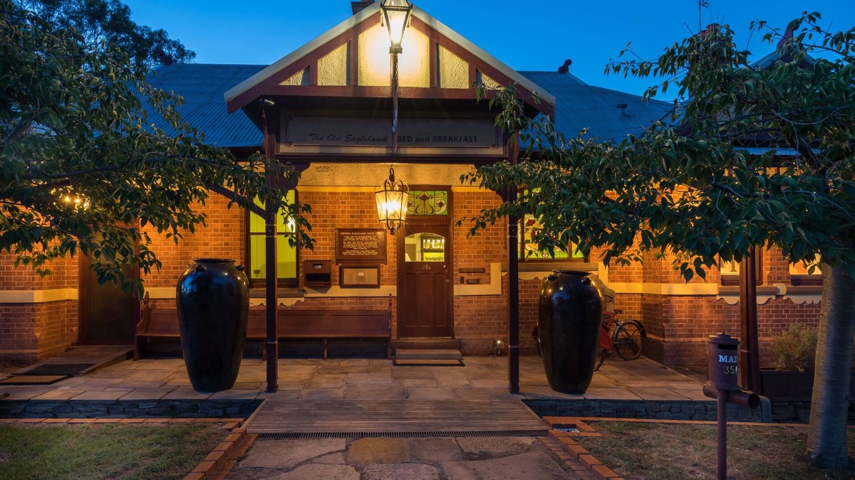 Maldon House | The Eaglehawk Country House Hotel Maldon