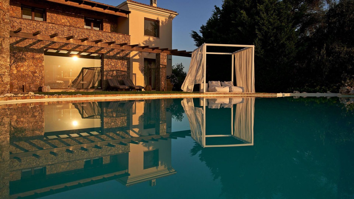 Corfu Villa | The Editor's Villa - Member of Spiritual Living Corfu