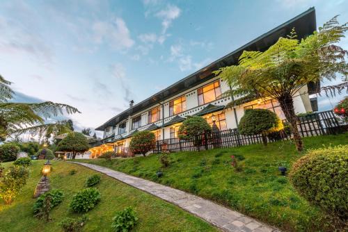 Geyzing Resort | The Elgin Mount Pandim - Heritage Resort & Spa