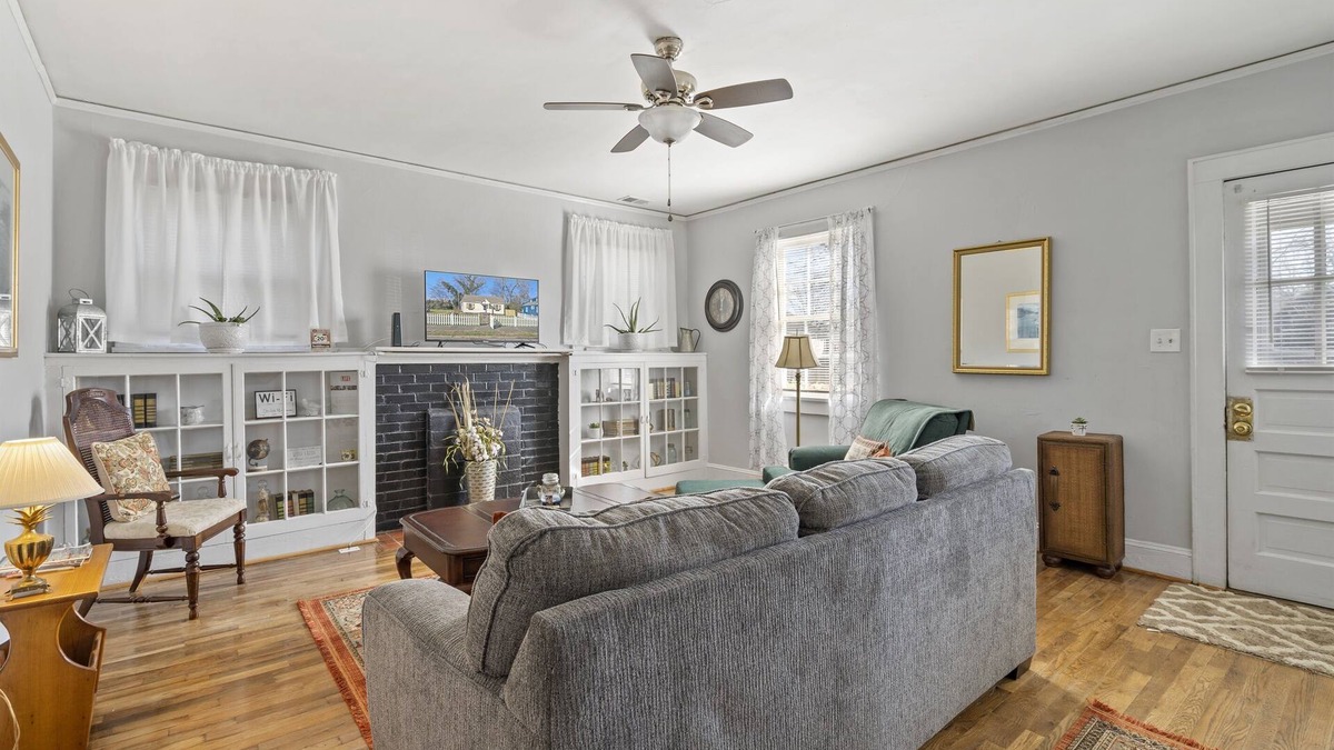 Rock Hill Cottage | The Ellis House - Just Three Blocks from Downtown Rock Hill