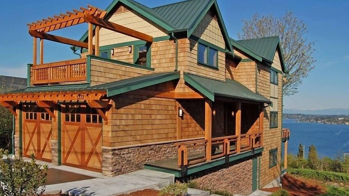Mount Baker House | The Emerald Homestead in the Heart of the Emerald City