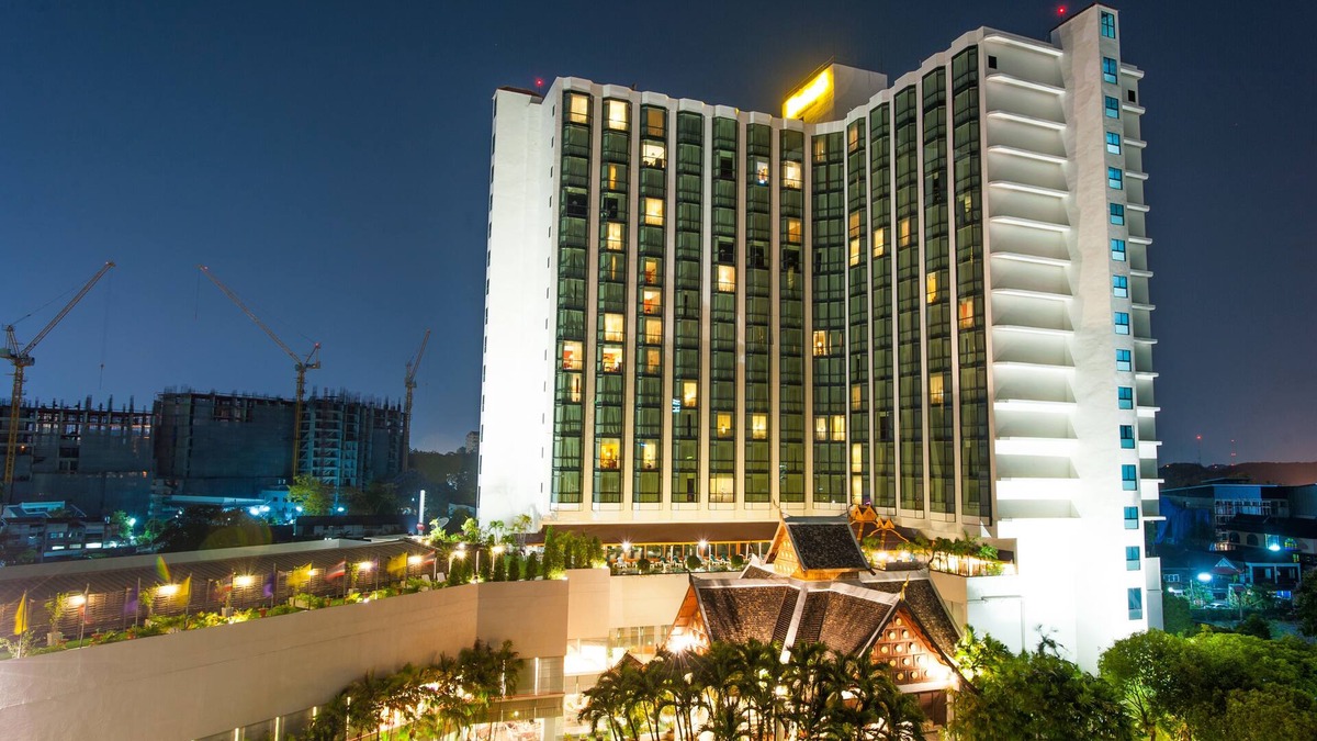 Chang Khlan Hotel | The Empress Hotel Chiang Mai