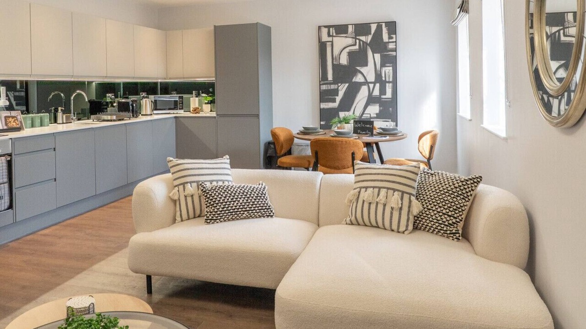 New Forest District House | The Enchanting Silver Birch Retreat, New Forest