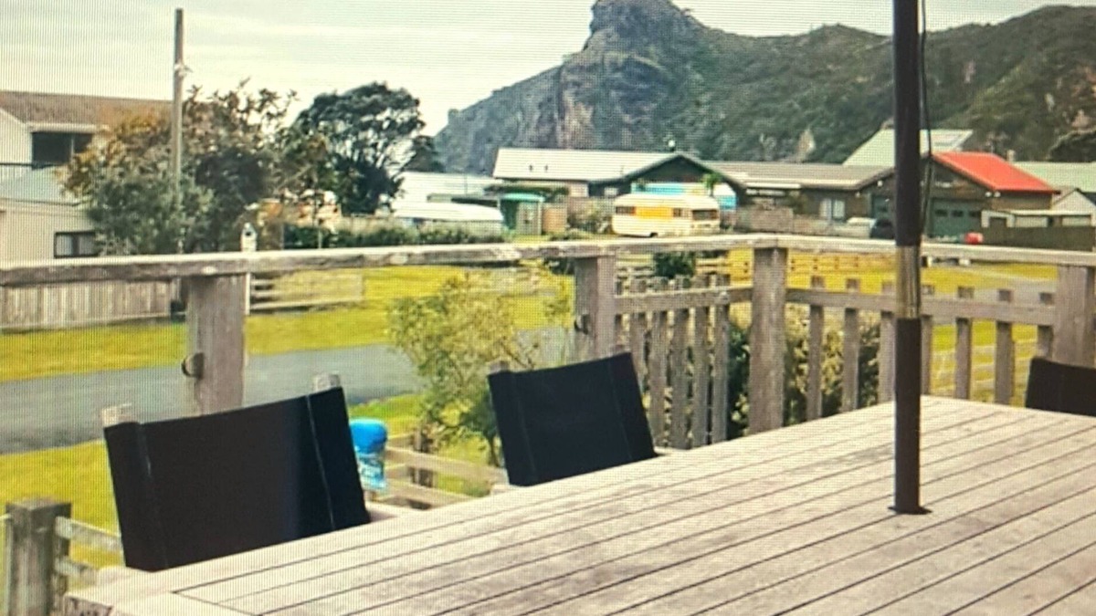 Taupo Bay House | The Endless Summer - Taupo Bay