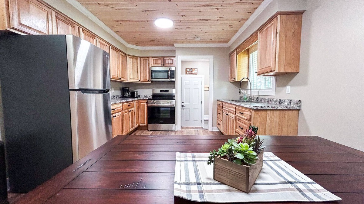 Bergland House | The Escape on Maple (Formally known as Bottland)