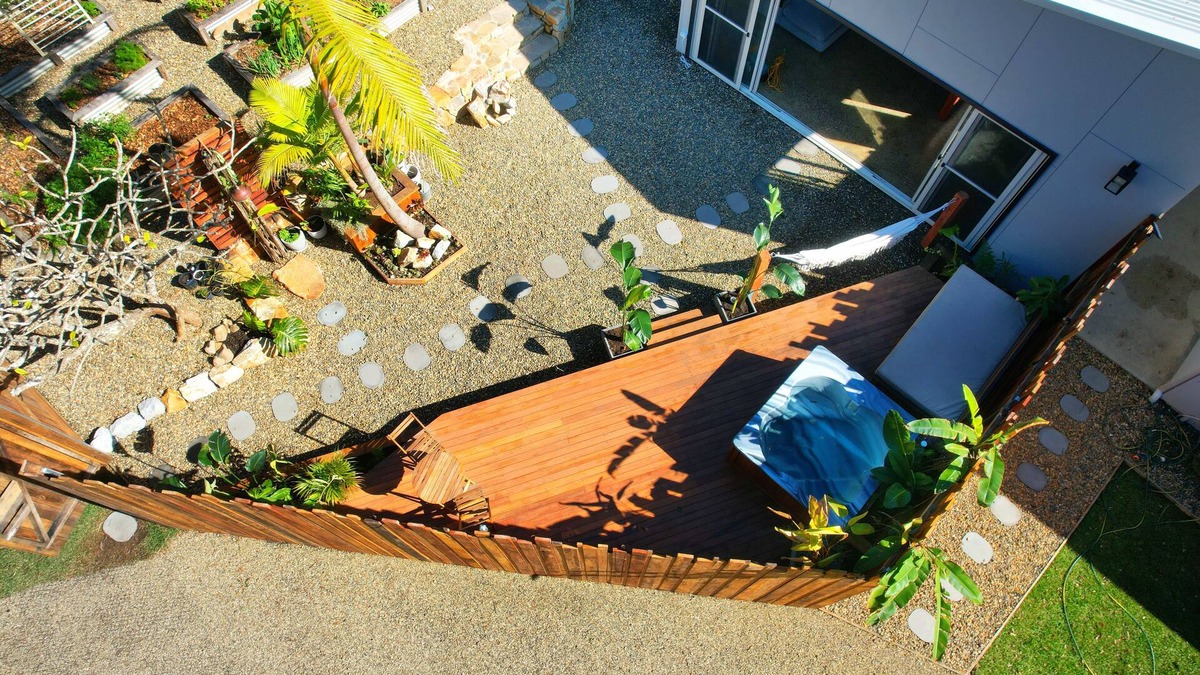 Repton Villa | The Escape Studio - On the edge of the Rainforest and minutes from the beach!