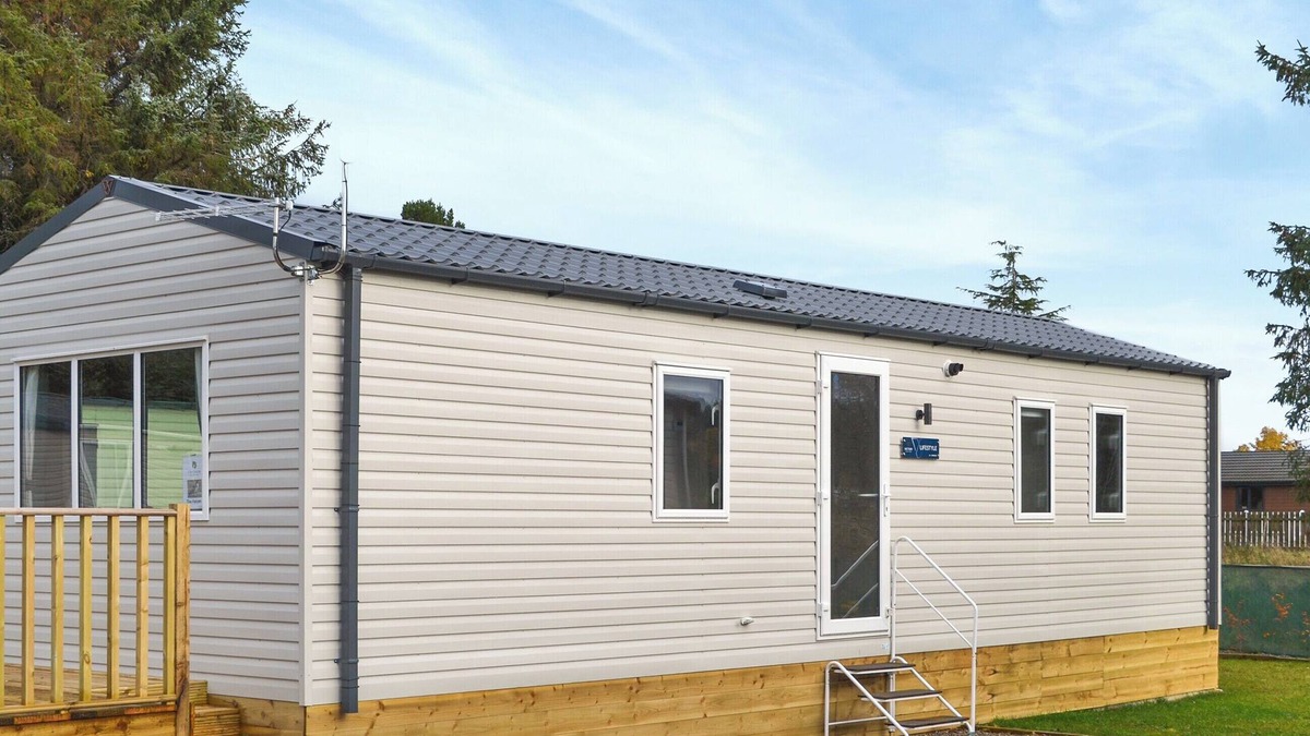 Forres Cottage | The Falcon - UK45538