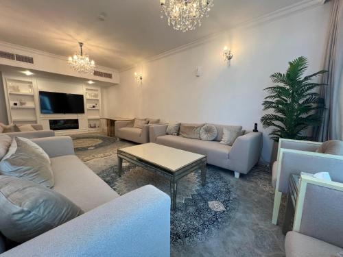 Al Khan Apartment | The Family Spot