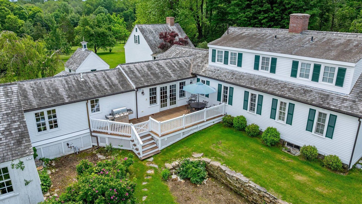 Rogers House | The Farmhouse at Golden Hill Farm