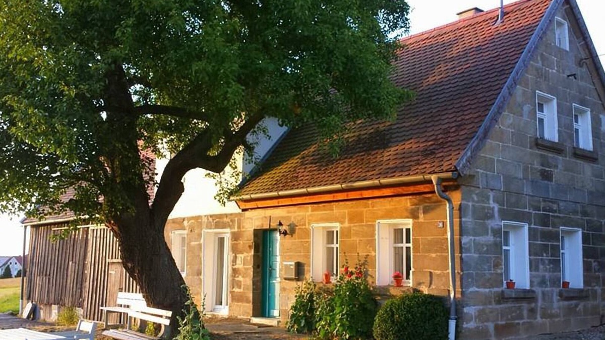 Mistelgau Other | The farmhouse has been renovated from the ground up while preserving old buildings.