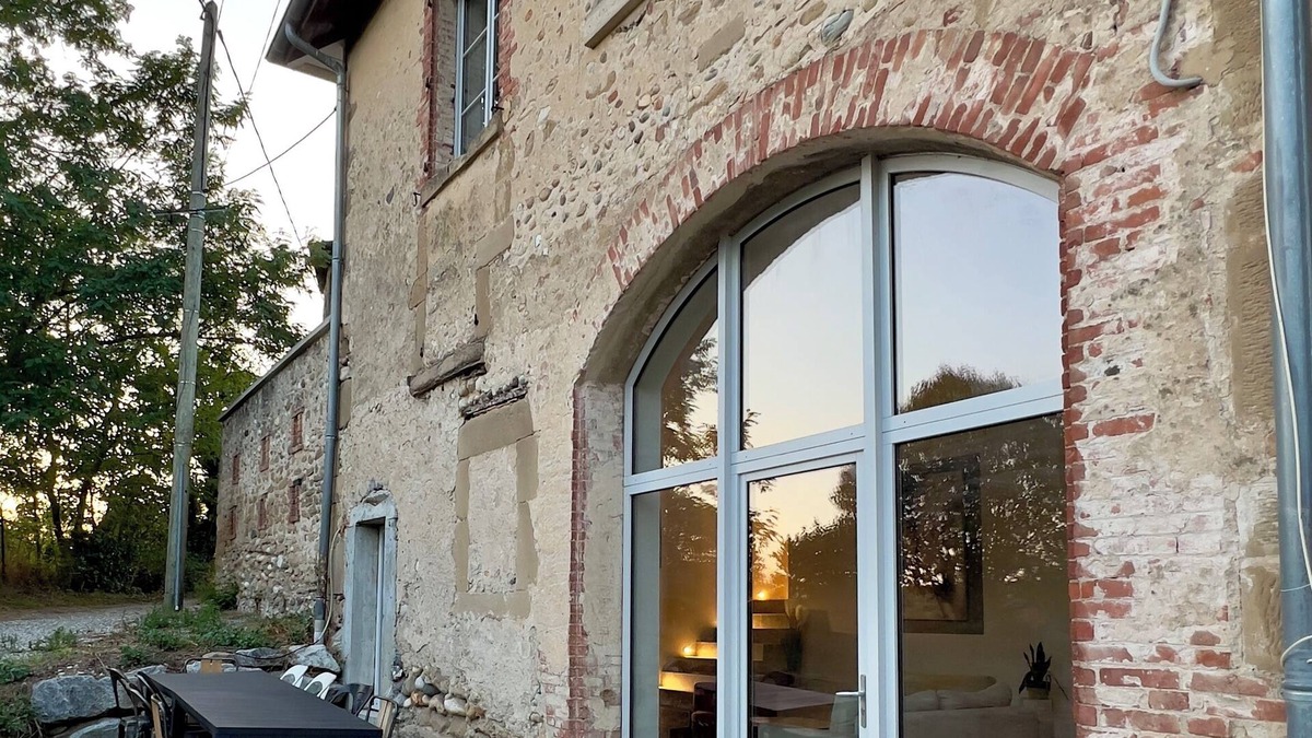 Bourg-de-Peage House | The Favor barn