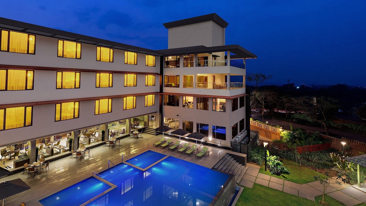 Bainguinim Hotel | The Fern Kadamba Hotel and Spa