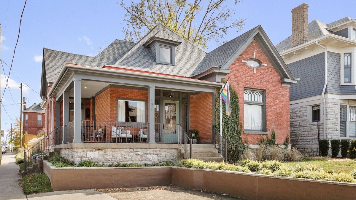 Five Points House | The Fitzgerald a DESIGNER Home in Heart of East Nashville, Minutes to Downtown