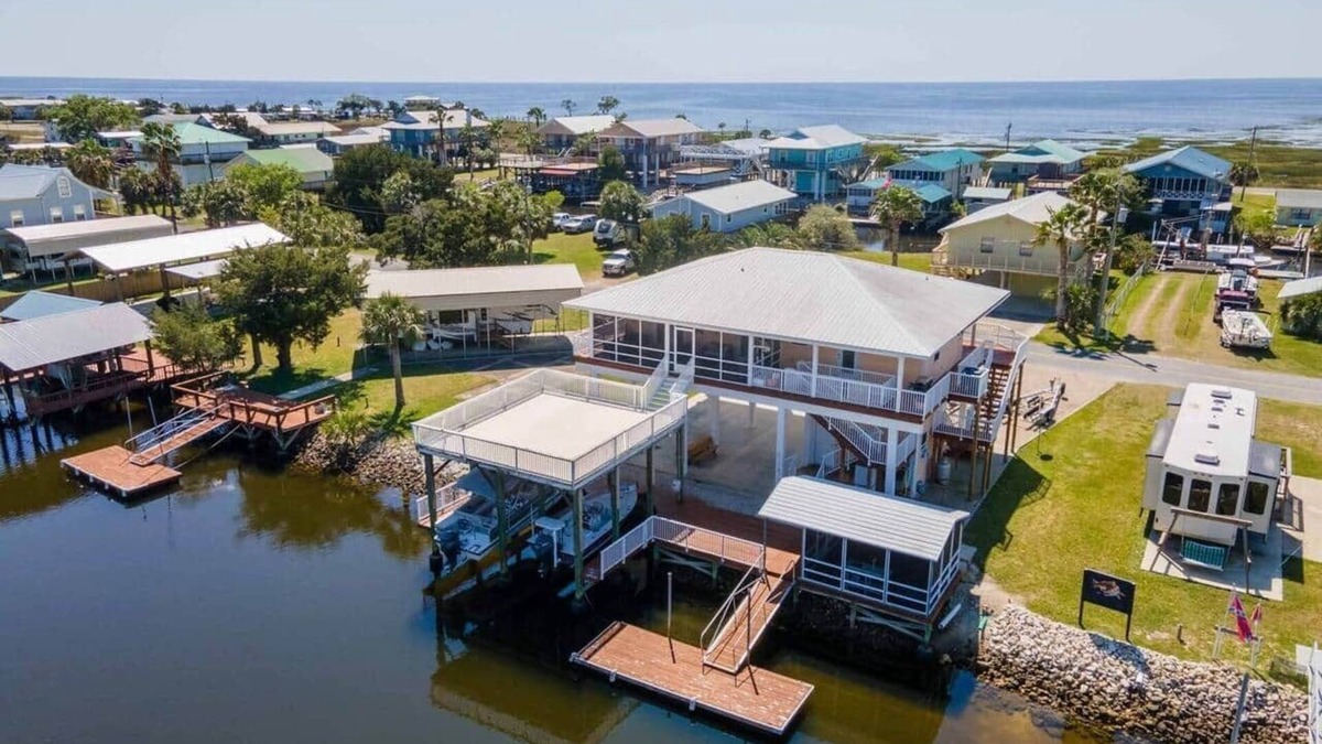 Keaton Beach House | The Flamingo House at Keaton Beach