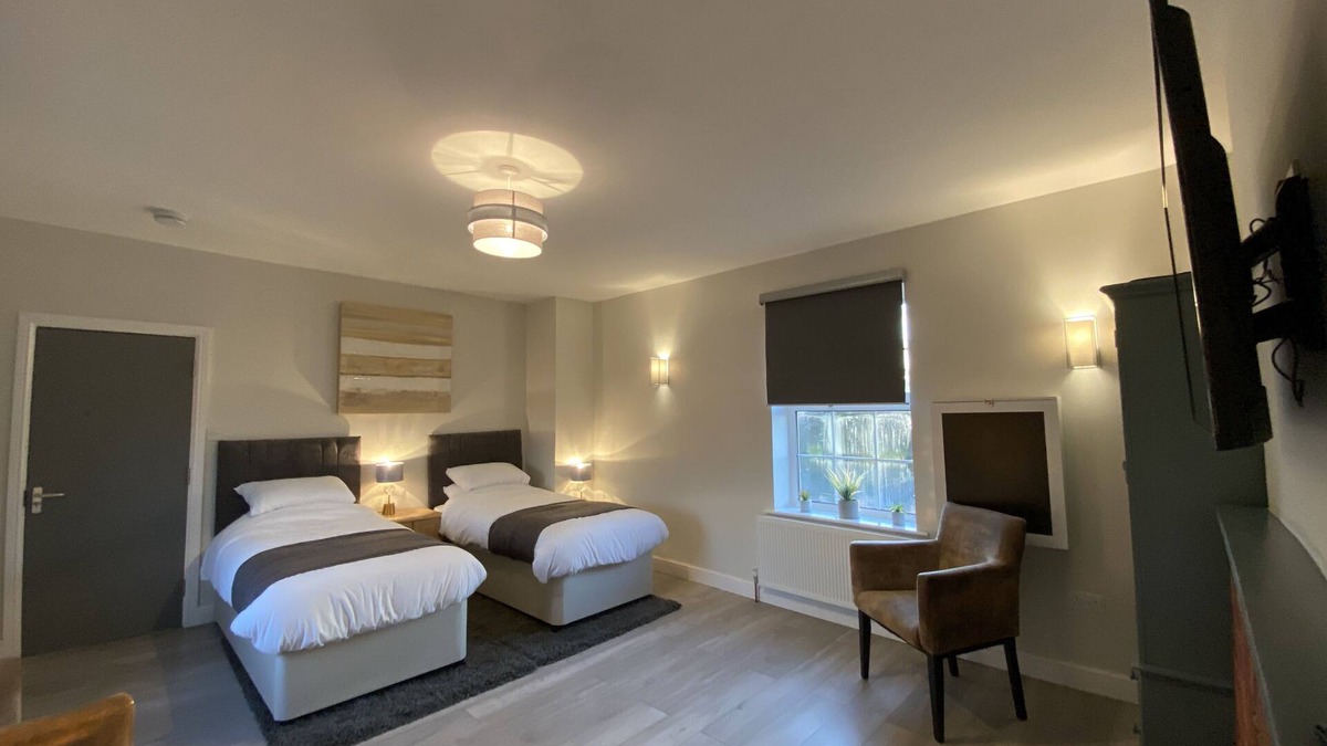 Bedford Hotel | The Fordham Inn