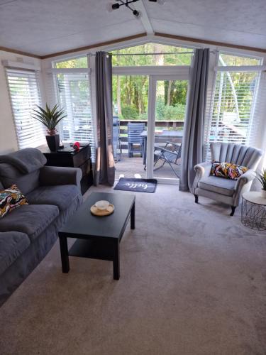 Girvan Apartment | The Forest Cabin Holiday Home 15