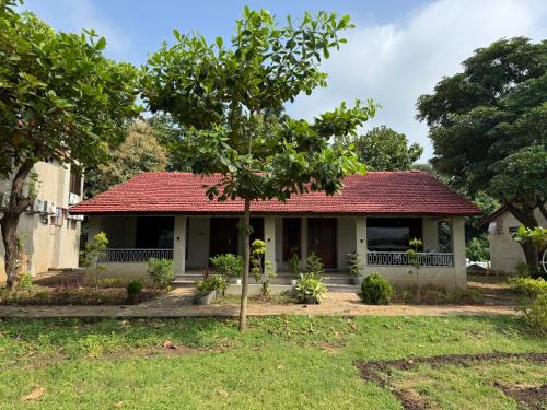 Sohagpur Resort | The Forest Chapter by Sayaji Madhai