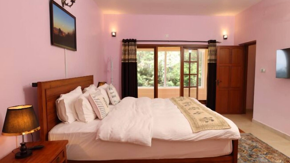 Pudumund Bed & Breakfast | The Forest Haven