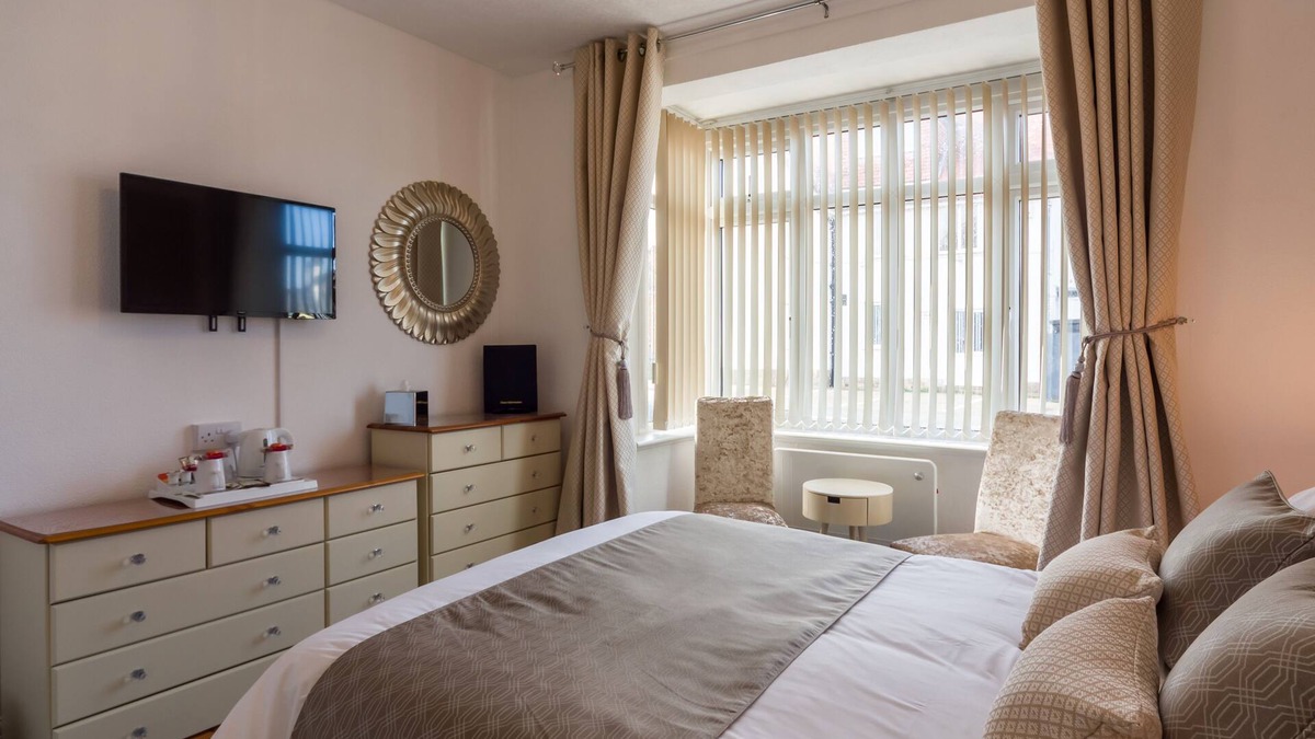 Skegness House | The Fountaindale