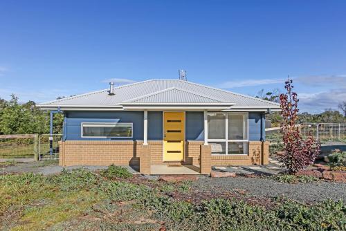 Metung House | The Friendly Pelican