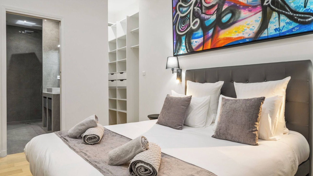 Centre Ville-Gare Apartment | The Gallery 58 - Luxury & Design Appartment on Main Avenue of Nice