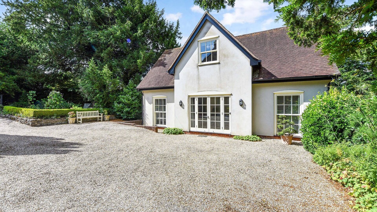 Petworth House | The Garden House - a contemporary house on the edge of Petworth, South Downs