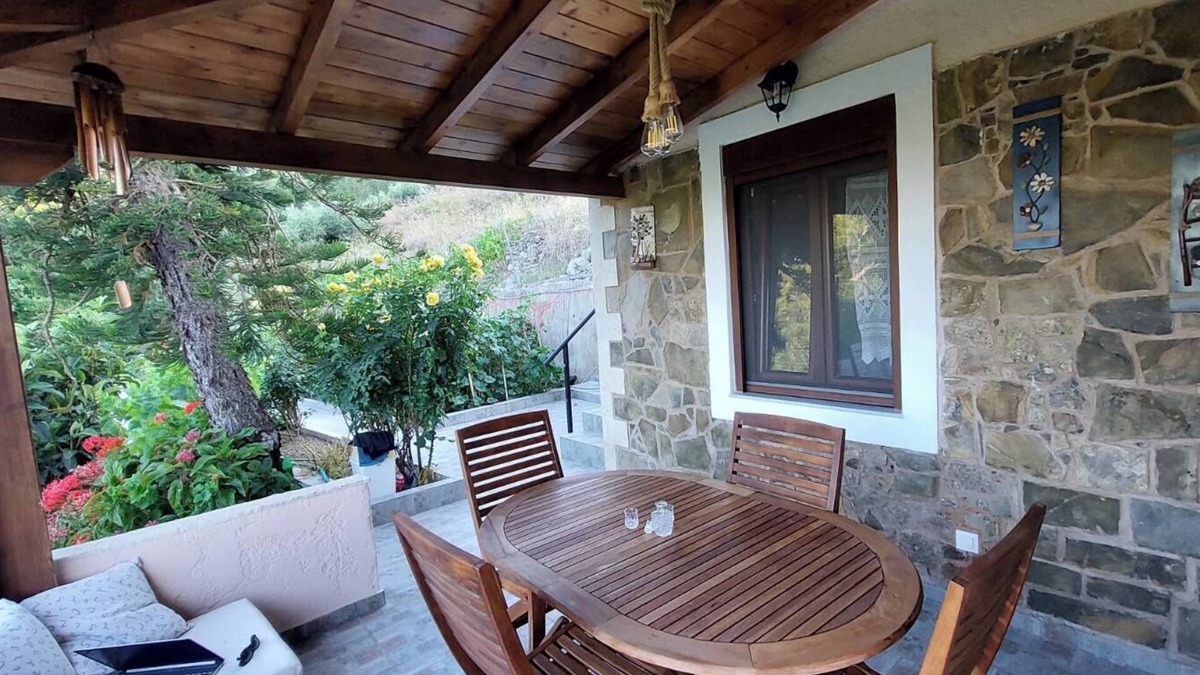 Pefki Cottage | The Garden House, Sitia