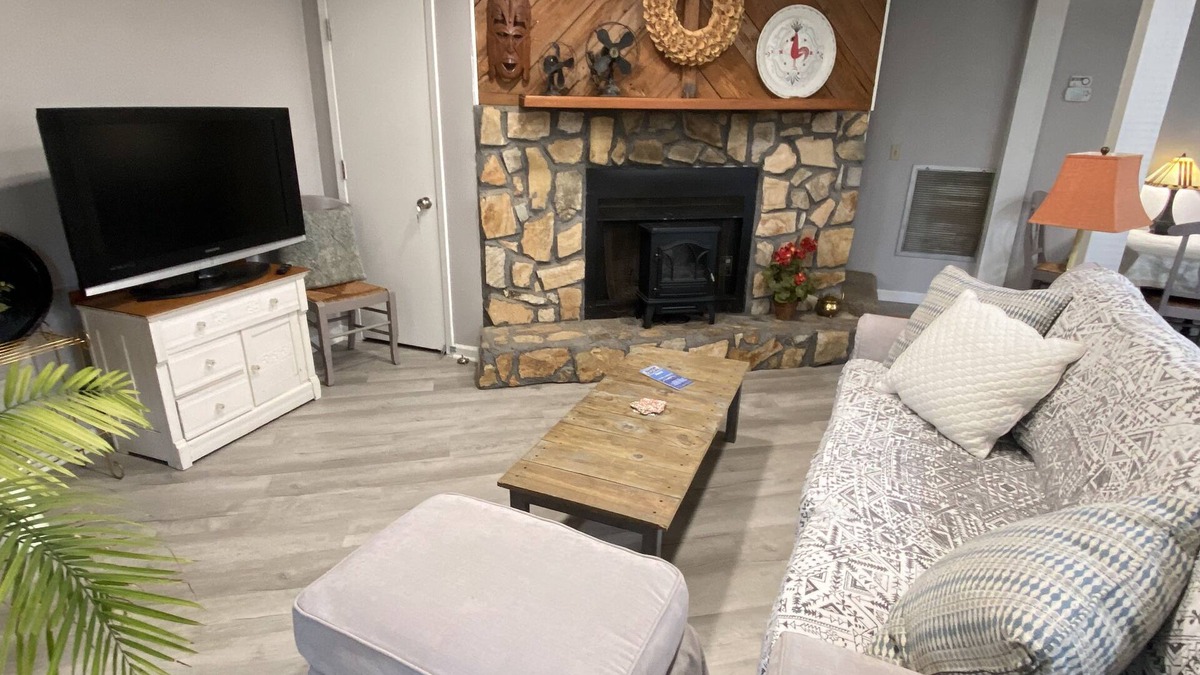 Wewahitchka House | ↠» The Garden Loft «↞ Pets Lg Fenced Yard