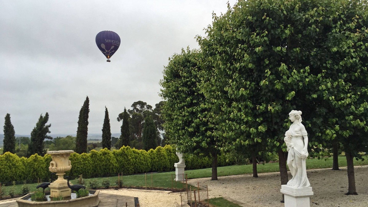 Yering Villa | The Gatehouse at Villa Raedward