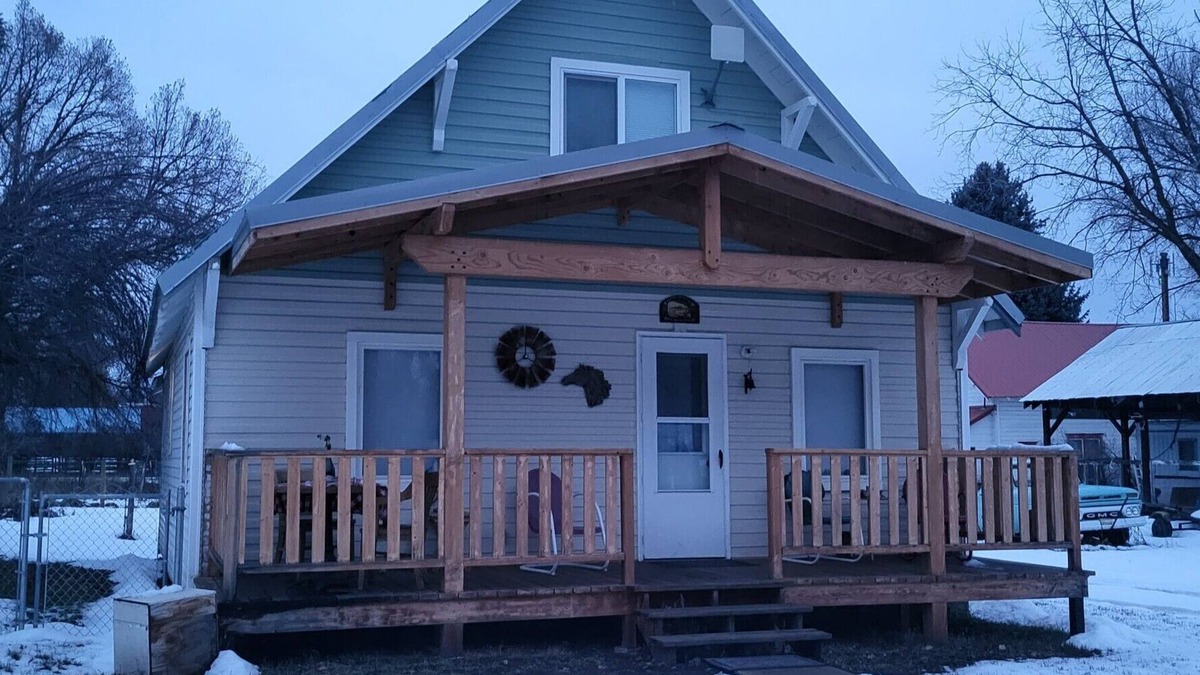 Halfway House | The Getaway