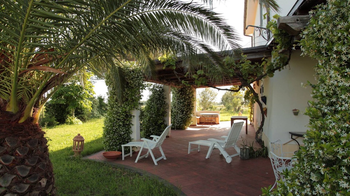 Tuscania House | The Giberto, secluded farmhouse with large indoor and outdoor spaces