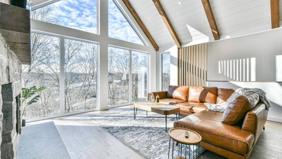 Saint-Faustin-Lac-Carre Apartment | The Glam Shack - Golf, Ski, Spa